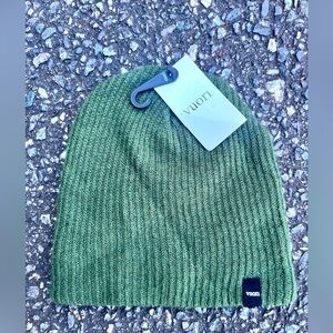 NWT Vouri unisex XS hat